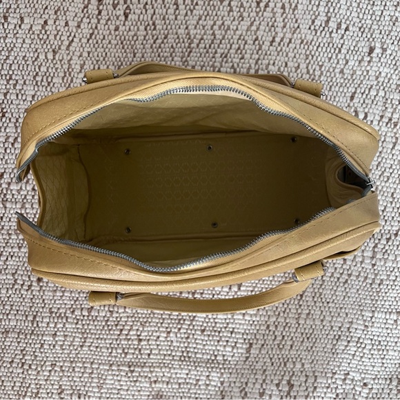 Vintage Leather Weekender Bag - Picture 7 of 8